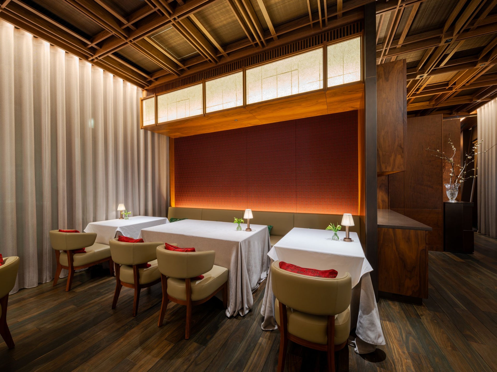 中国本国でミシュランの星保有数が最も多い中華レストランの初の海外出店　新栄記東京店